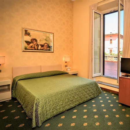 Hotel Grand Plaza & Maggiore
