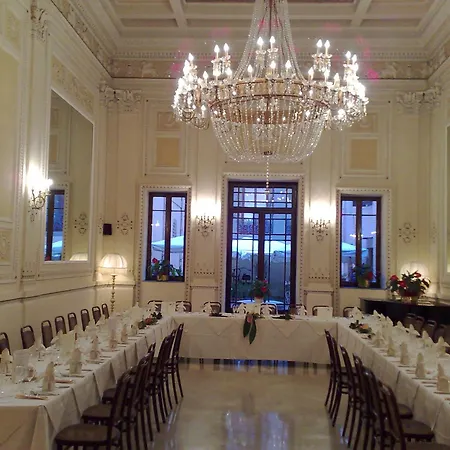 Hotel Grand Plaza & Maggiore