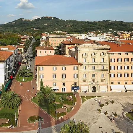 Grand Plaza & Maggiore 4*