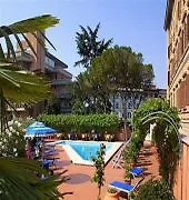 Hotel Grand Plaza & Maggiore 4*